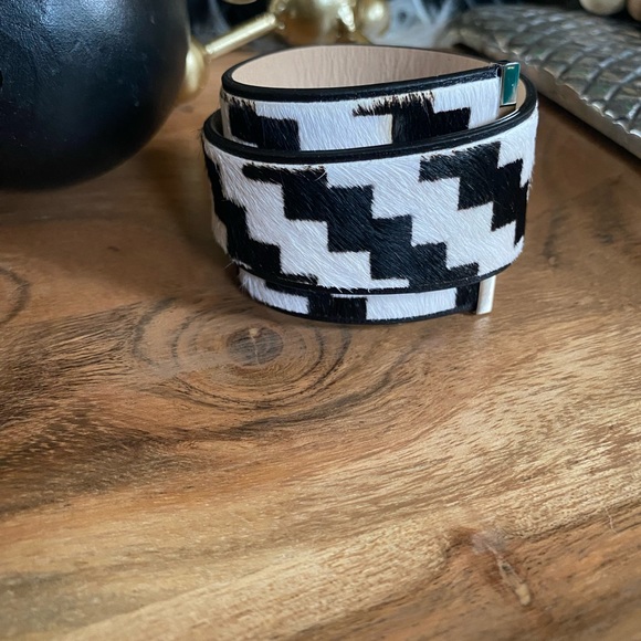 Rustic Cuff Wrap - Picture 4 of 5